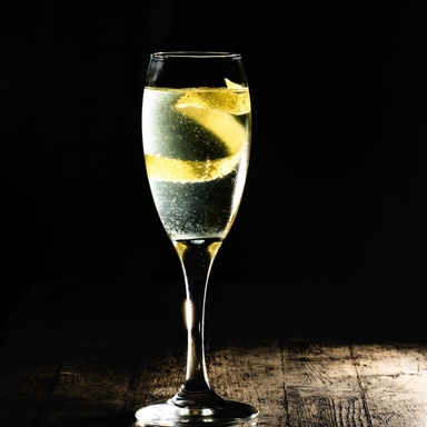 French 75 Cocktail Image