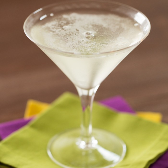 Grass Skirt Cocktail Image